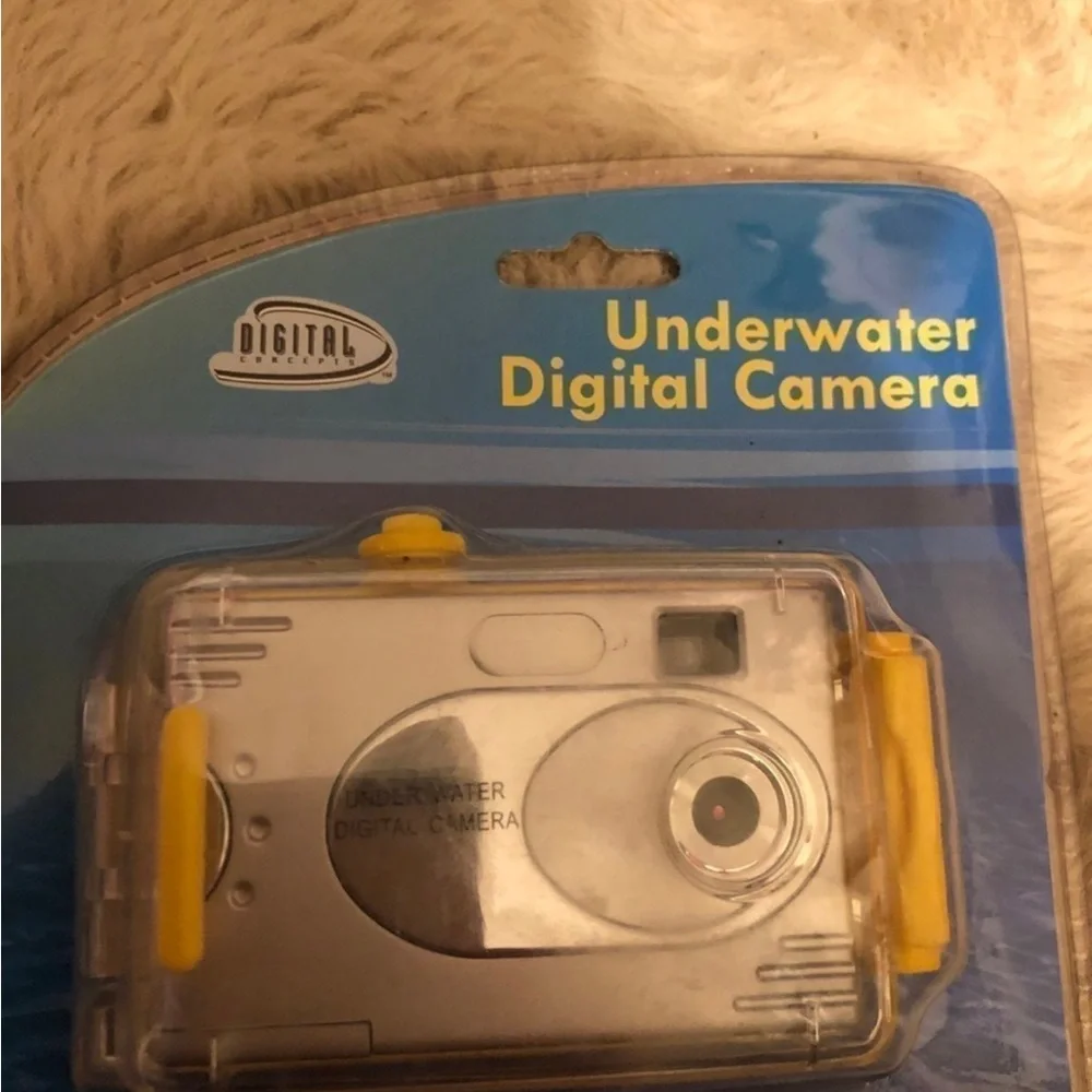 Underwater Camera - Silver and Yellow
